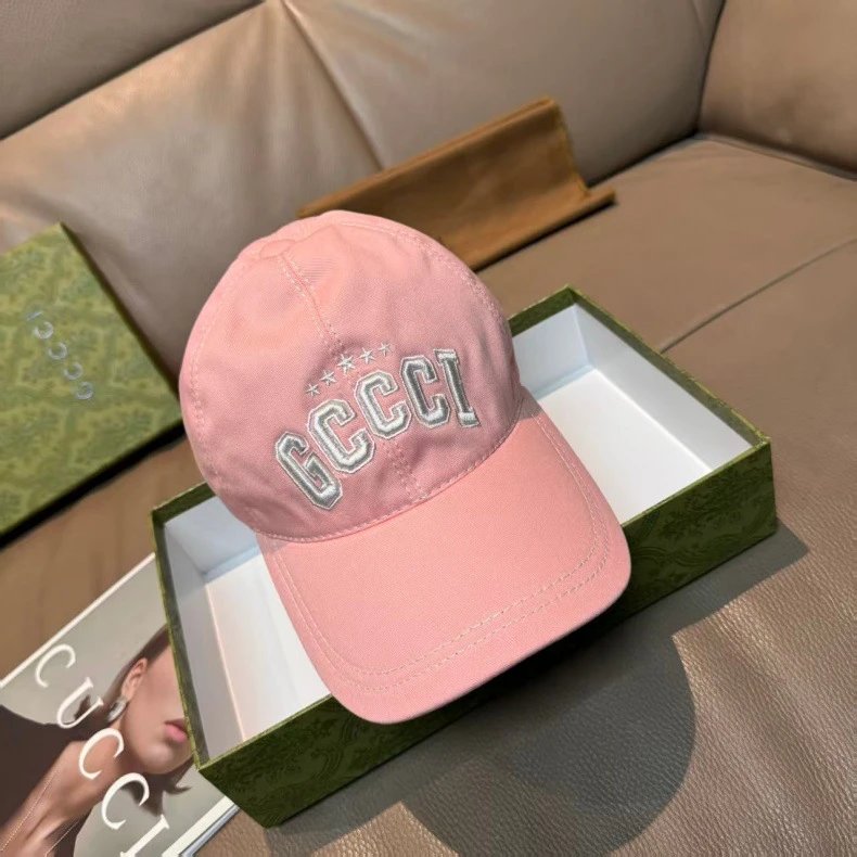 Gucci Embroidered Logo Black Baseball Cap - 10