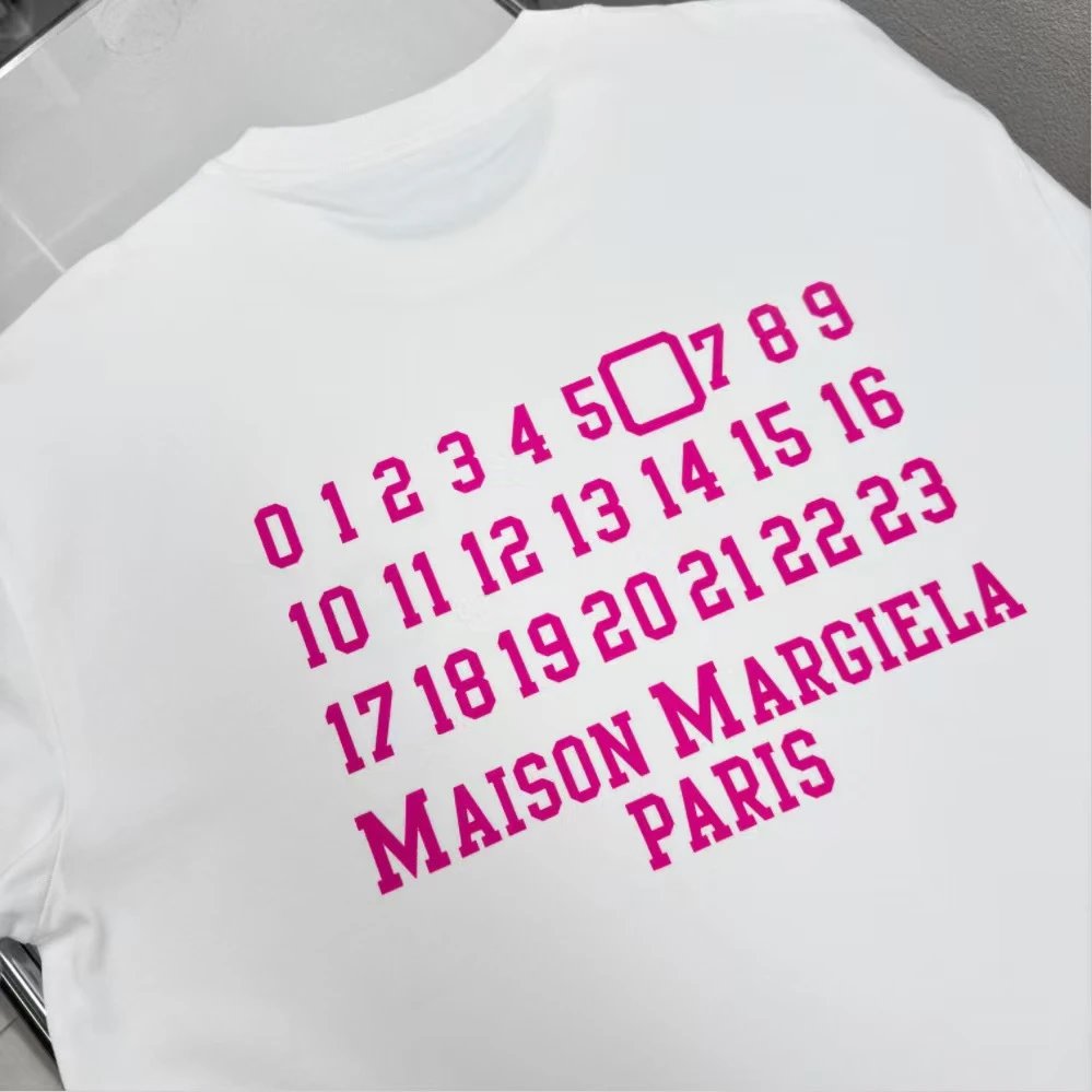 Design Cat Print Long Sleeve T-Shirt White - 32