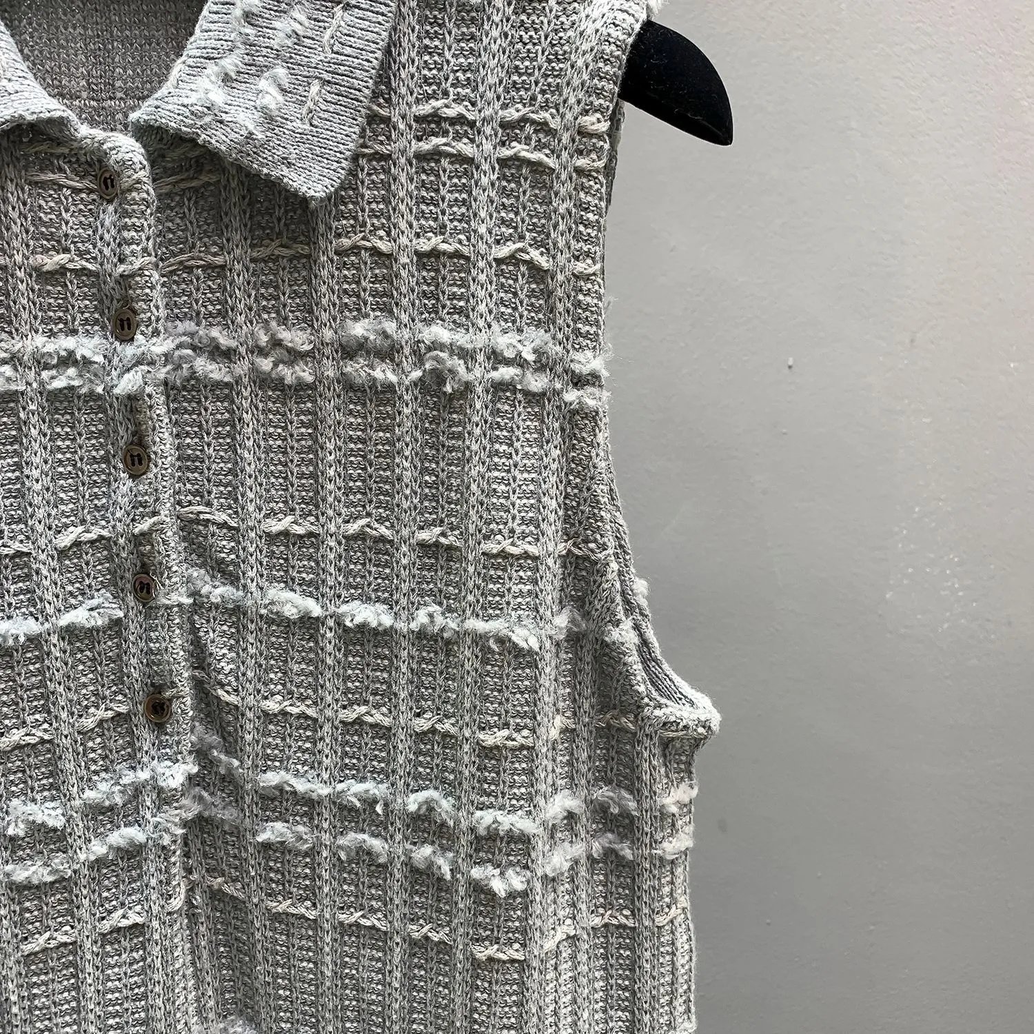 Chanel Tweed Collarless Sleeveless Dress in Gray-White - 10