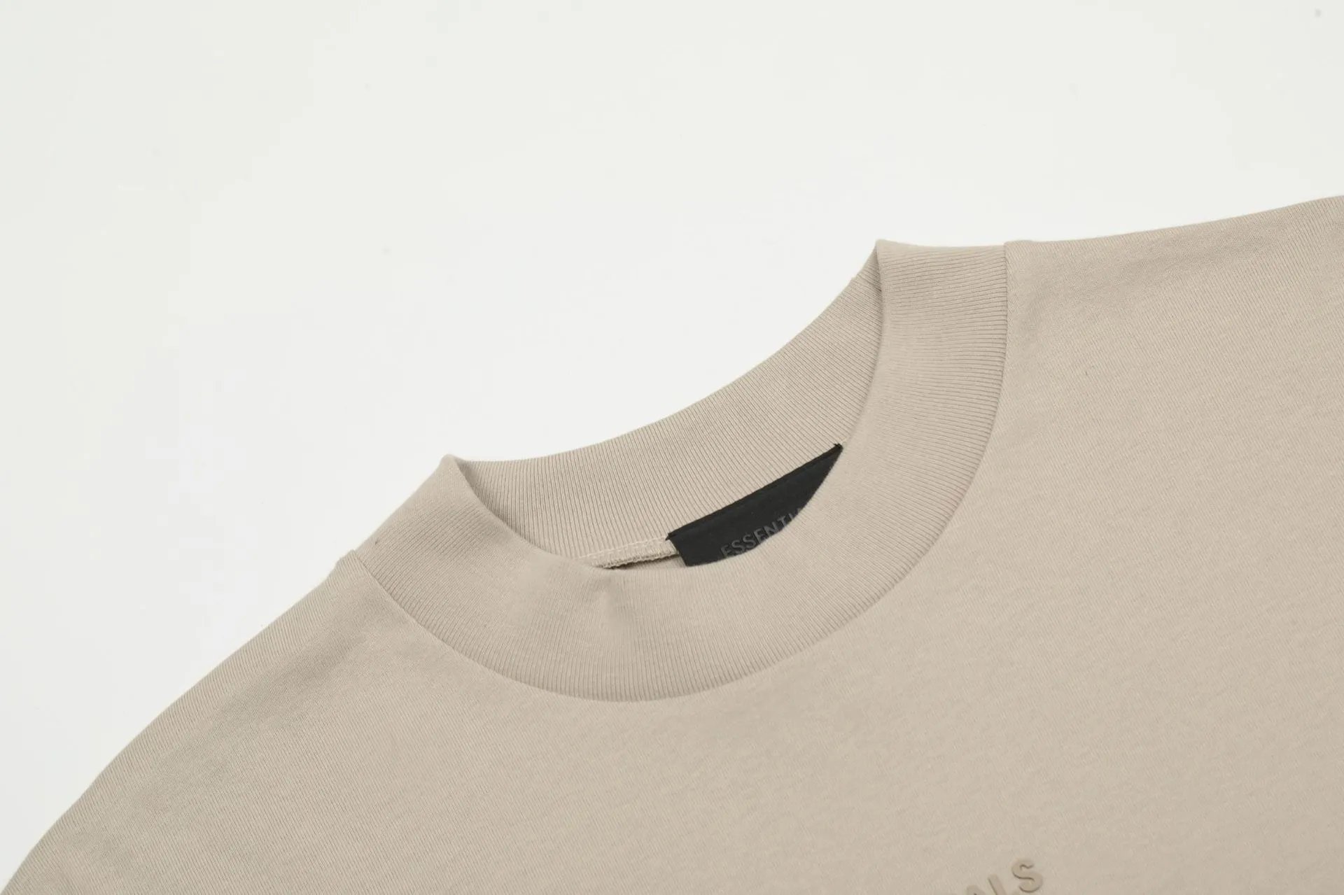 Fear of God Essentials Logo T-Shirt Beige T-Shirt - 32