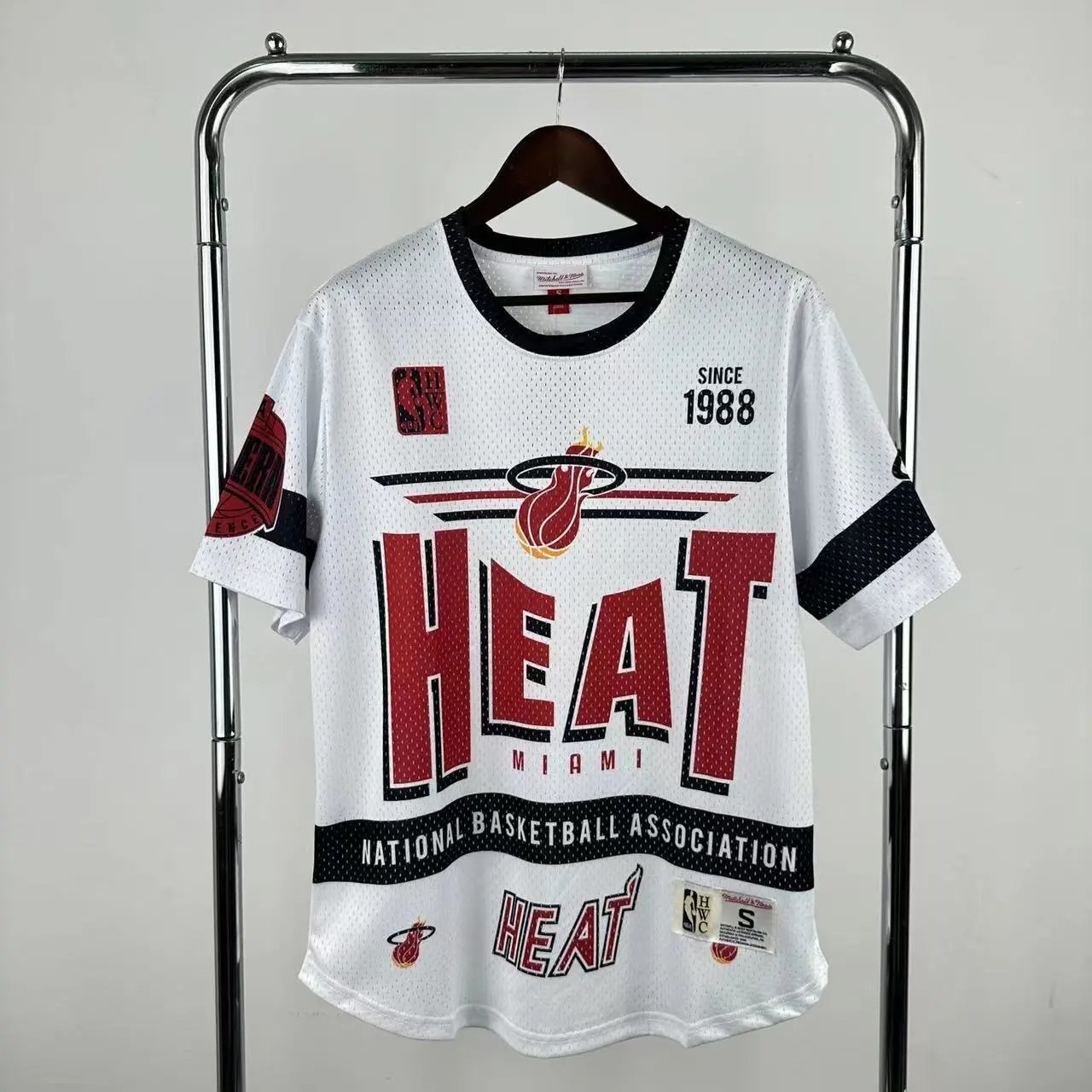 Mitchell & Ness Houston Rockets Throwback Mesh Jersey White - 13