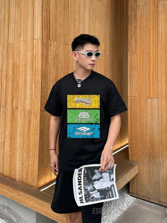 Balenciaga T-Shirts Logo Print Crew Neck product detail image 9