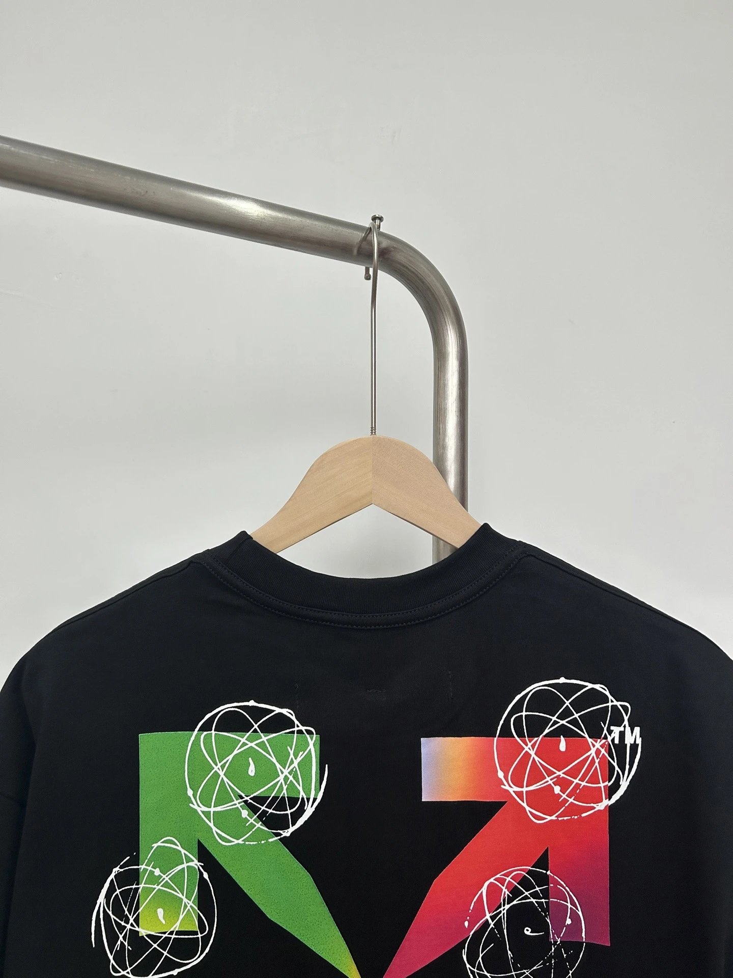 Off-White Arrow Print T-Shirt Black - 29