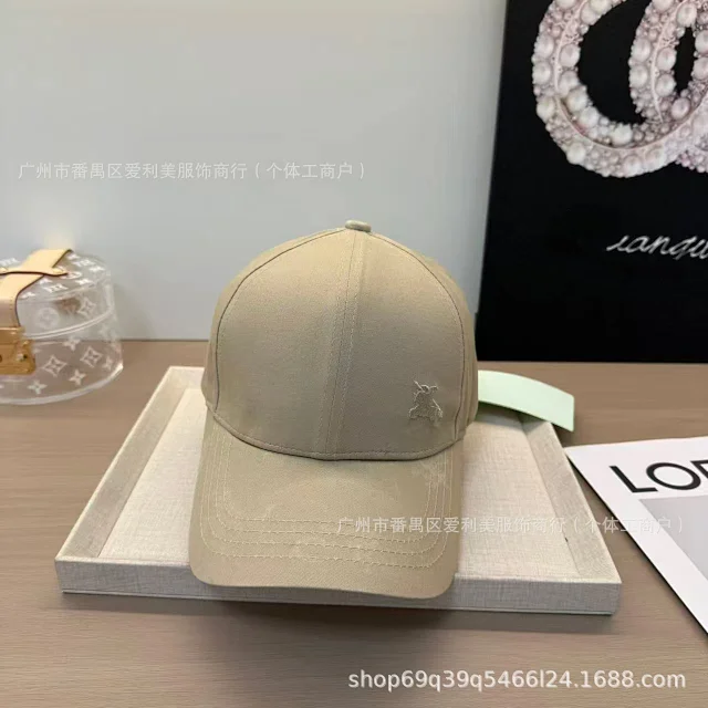 Burberry Hats Embroidered Equestrian Knight Baseball Cap product detail image 10
