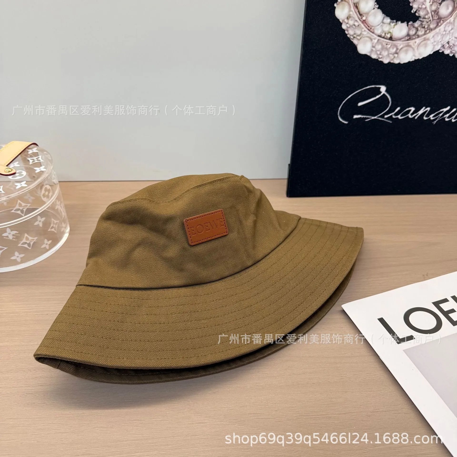 Loewe EOEWE Embroidered Beige Bucket Hat - 8