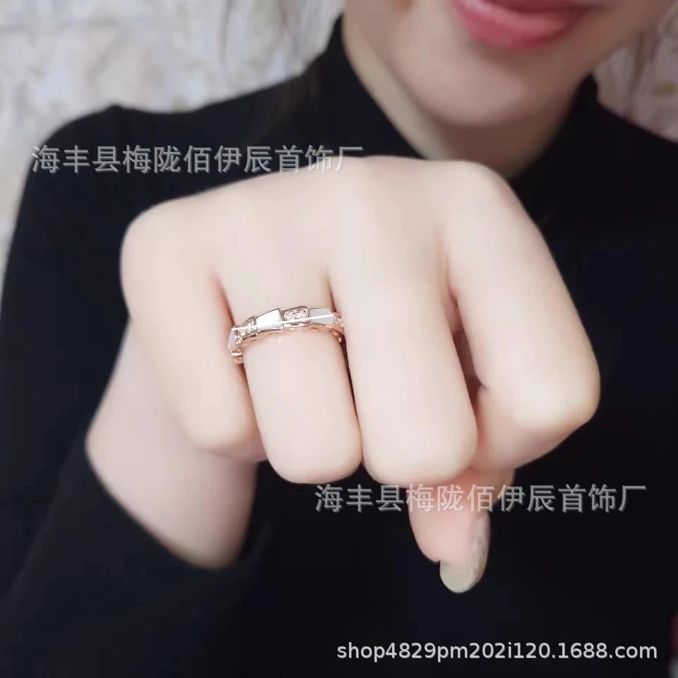 Design Geometric Opal and Crystal Inlay Ring Gold Tone Jewelry - 6