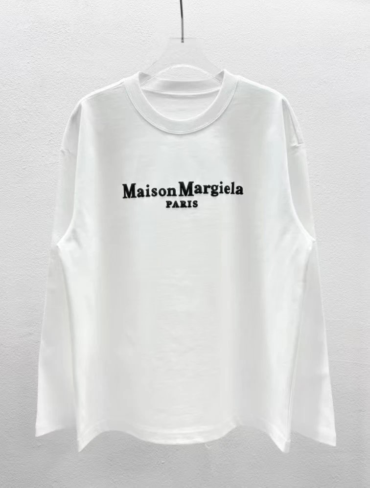 Design Cat Print Long Sleeve T-Shirt White - 23