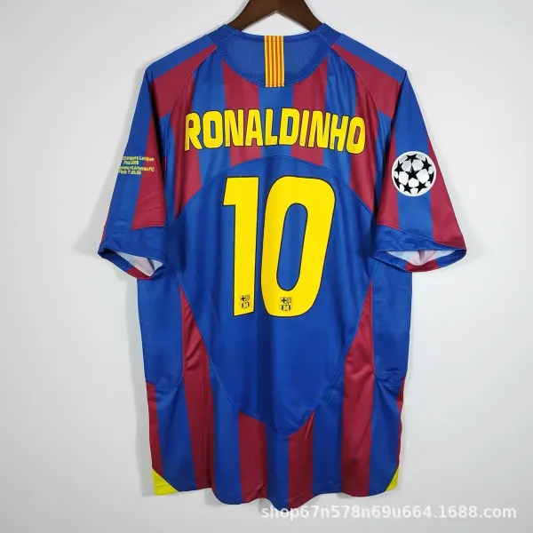 FC Barcelona 2006 Champions League Final Ronaldinho #10 Home Jersey - 1
