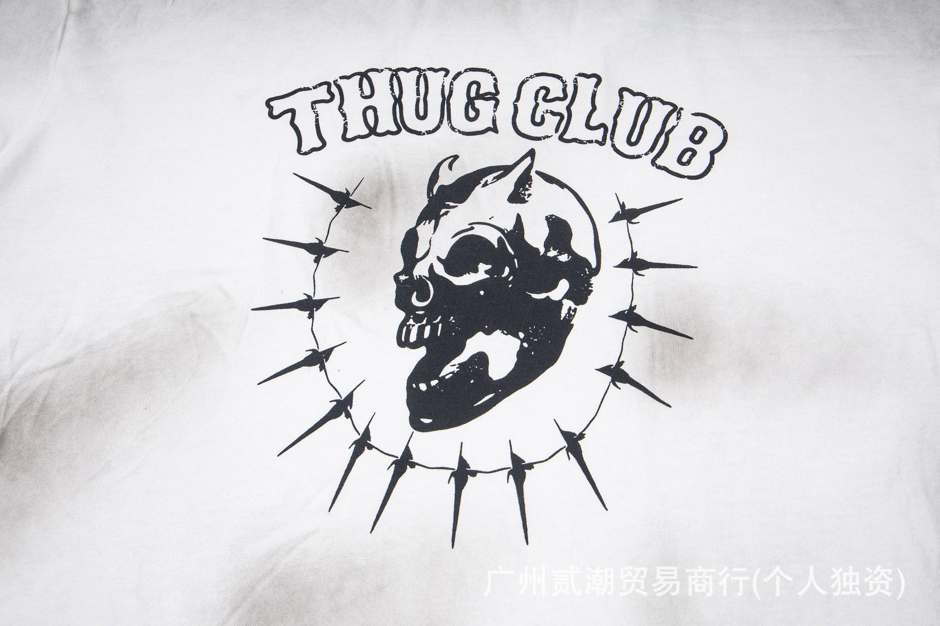 Design Vintage Washed White T-Shirt with Distressed Star and Crescent Logo - 15