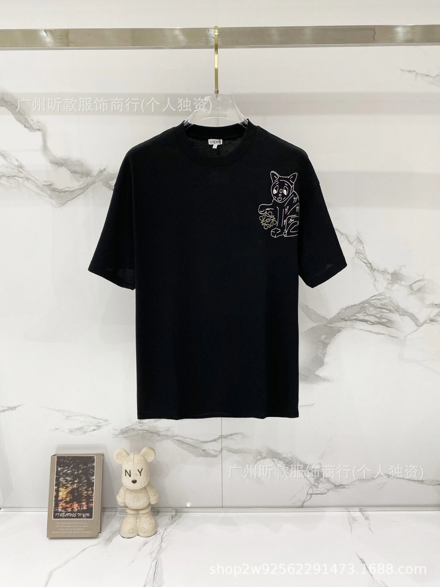 Loewe Rainbow Logo Cream T-Shirt - 38