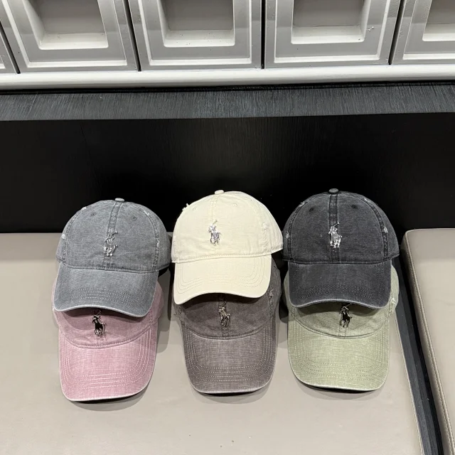 Miu Hats Distressed Logo Baseball Cap product detail image 6