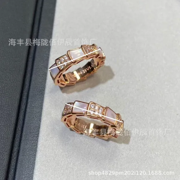 Design Geometric Opal and Crystal Inlay Ring Gold Tone Jewelry - 2