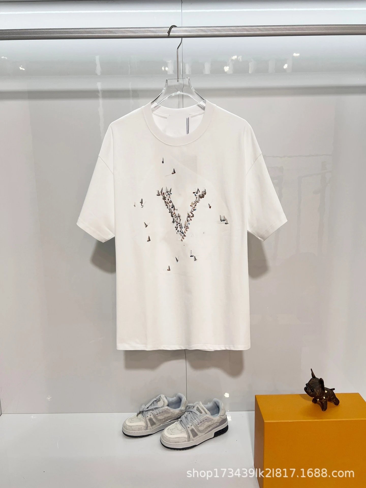 Valentino V Logo Embroidered Black T-Shirt - 17