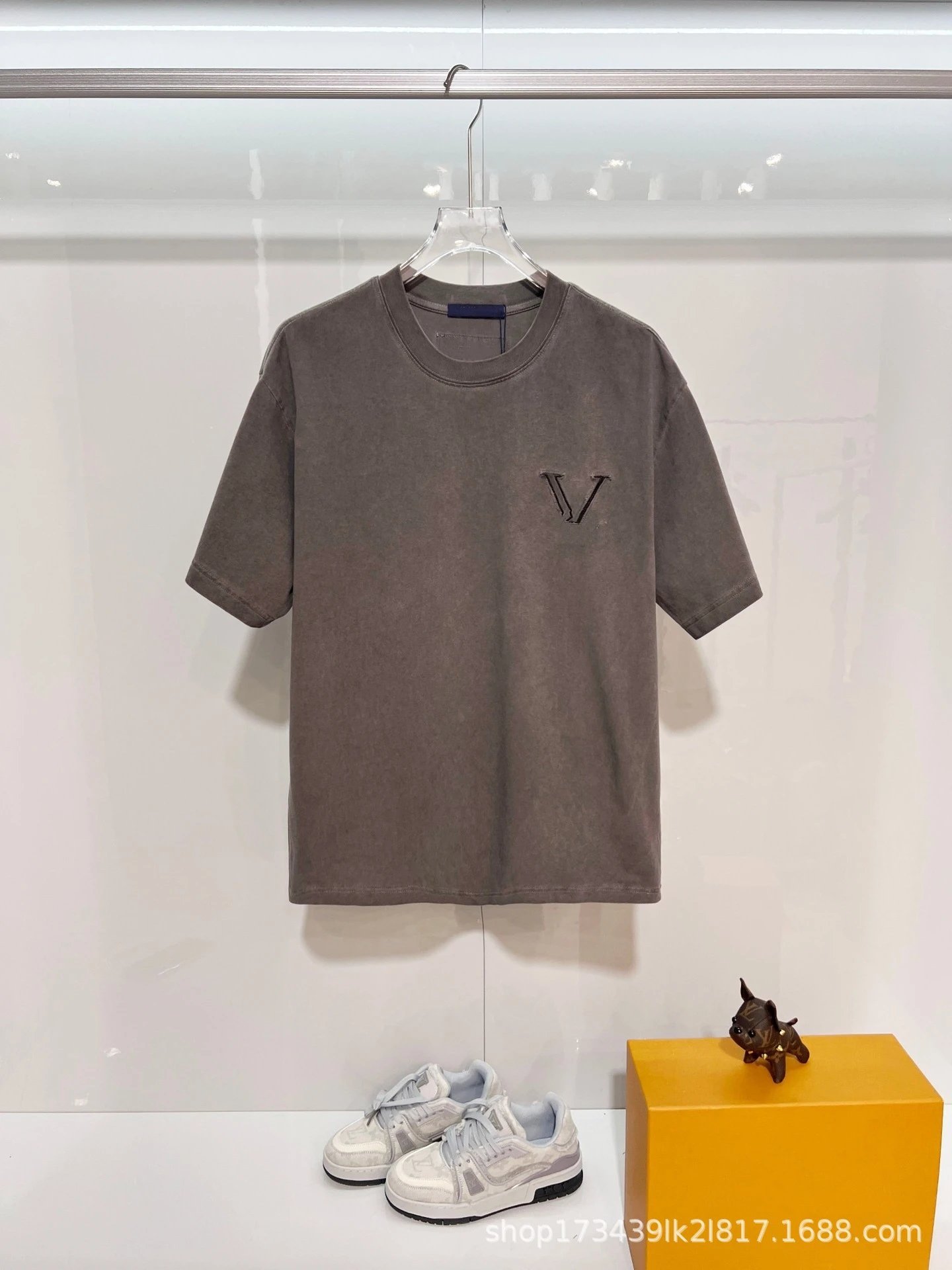 Design Embroidered Logo White T-Shirt - 45