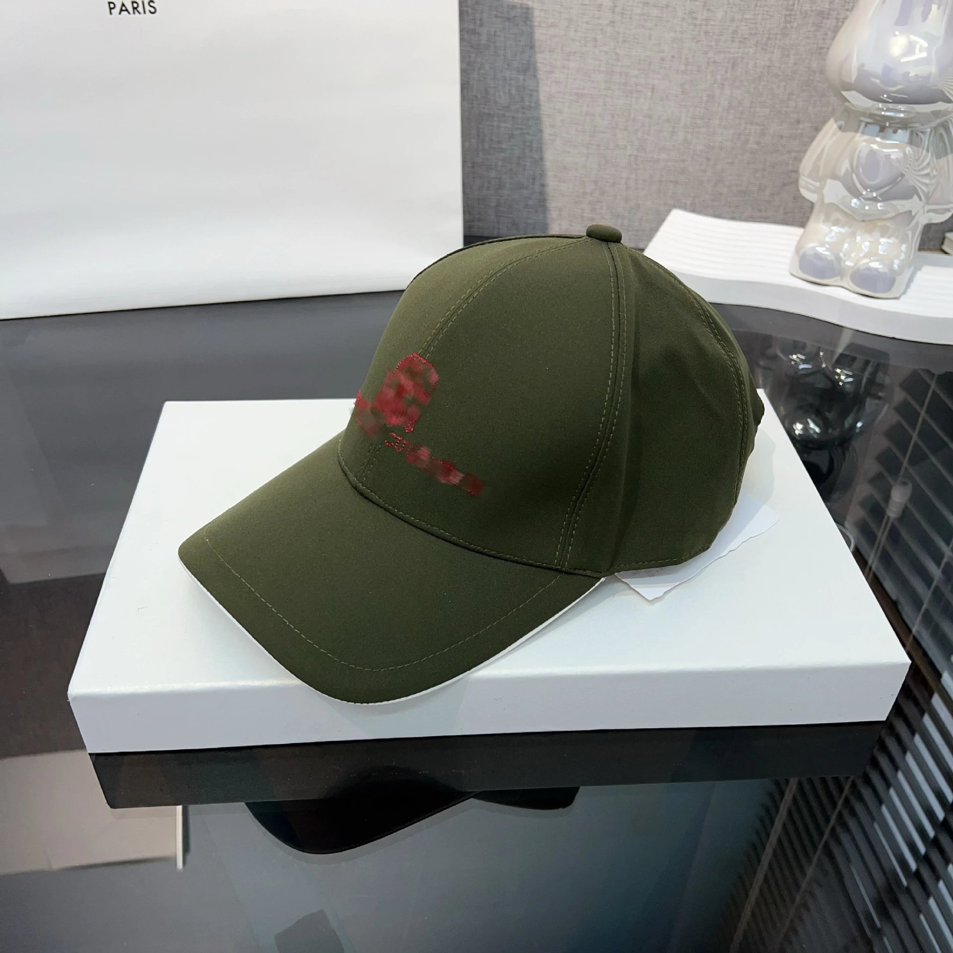 Design Minimalist Beige Baseball Cap - 10