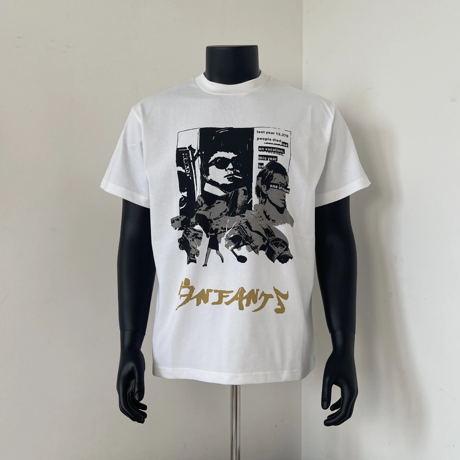 Design Ideology Material T-Shirt Black - 18