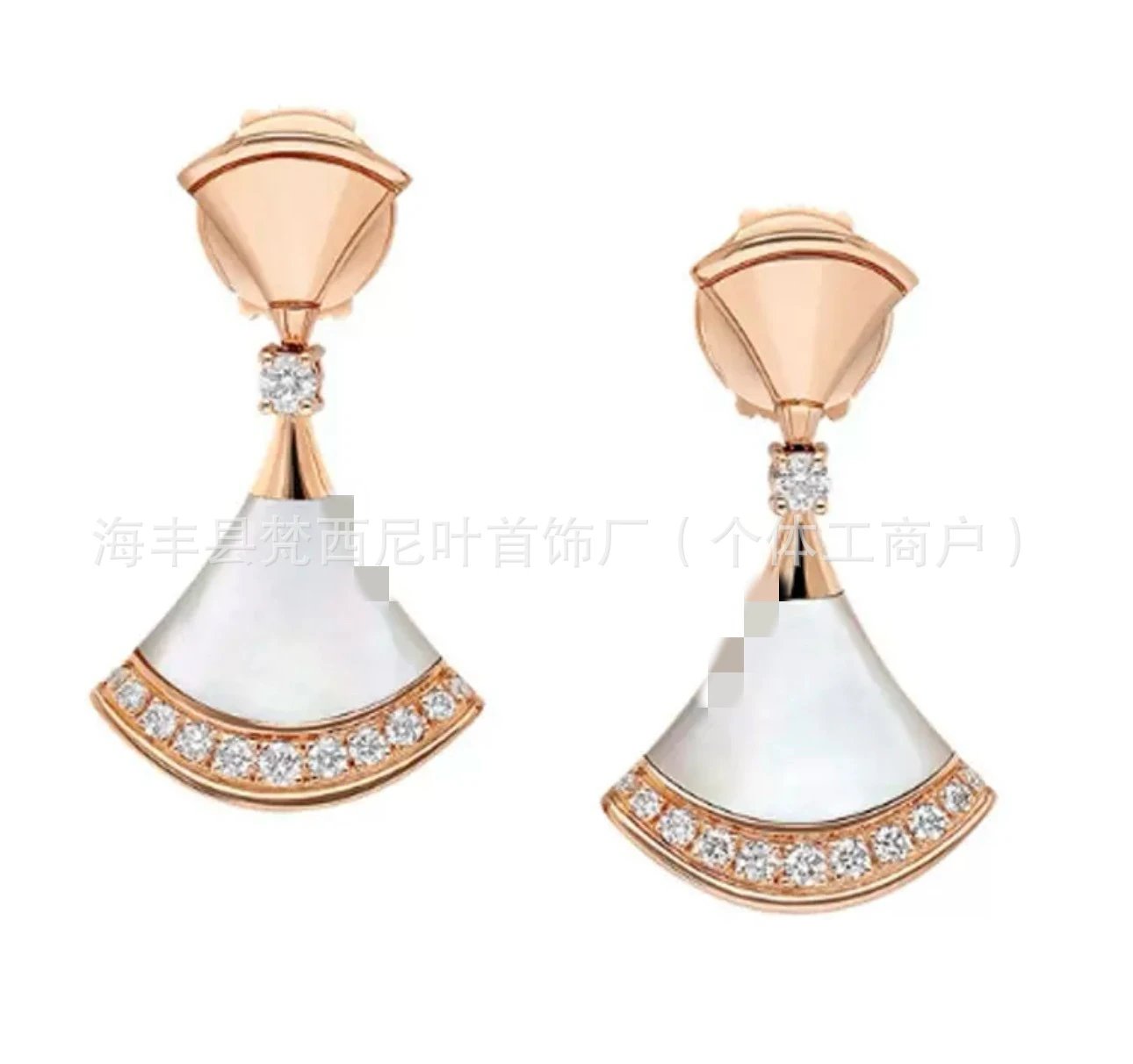 Design Fan-Shaped Mother-of-Pearl Earrings with Gold Plating and Cubic Zirconia Jewelry - 5