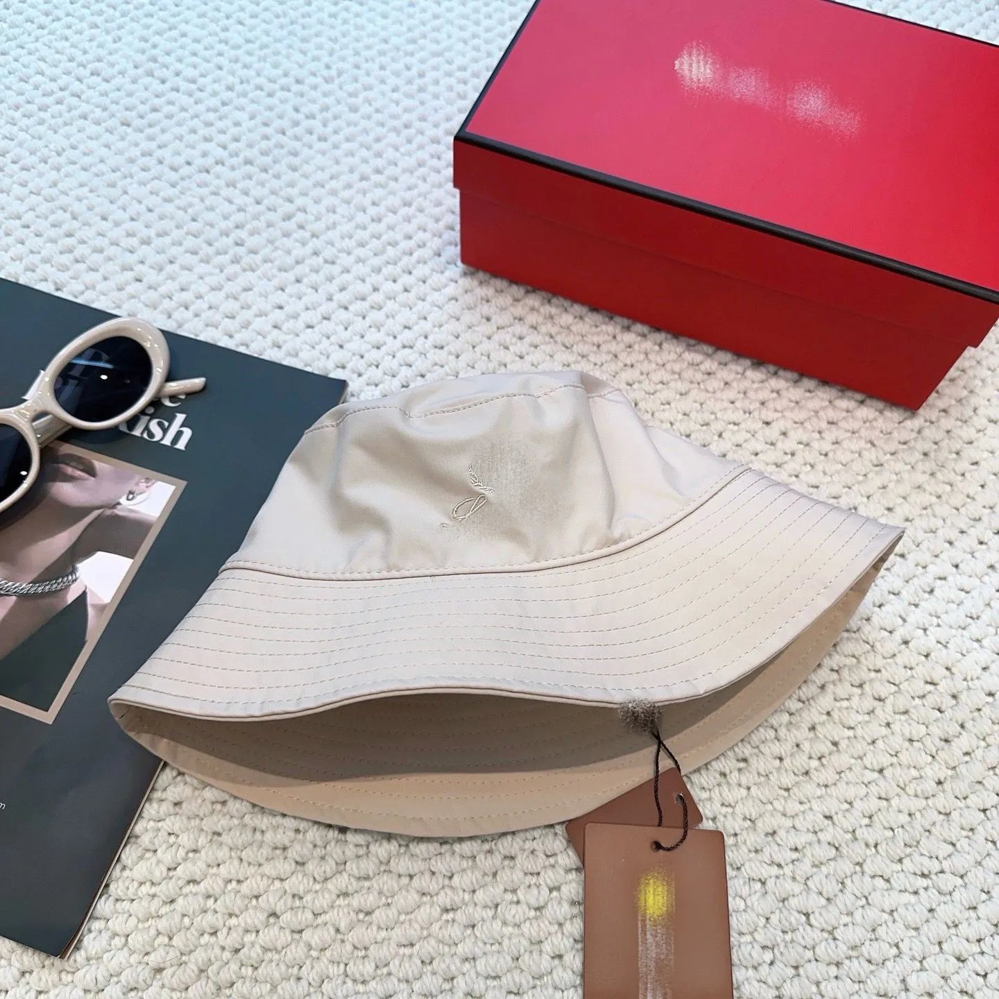 Loewe Bucket Hat White with Gold Embroidery - 9