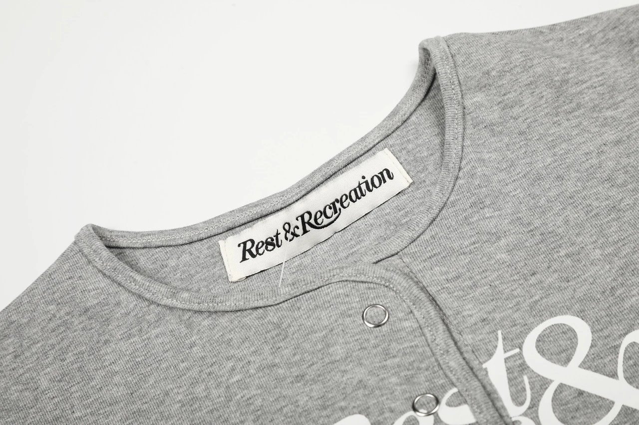 Rest & Recreation Logo Print Henley T-Shirt Gray - 27