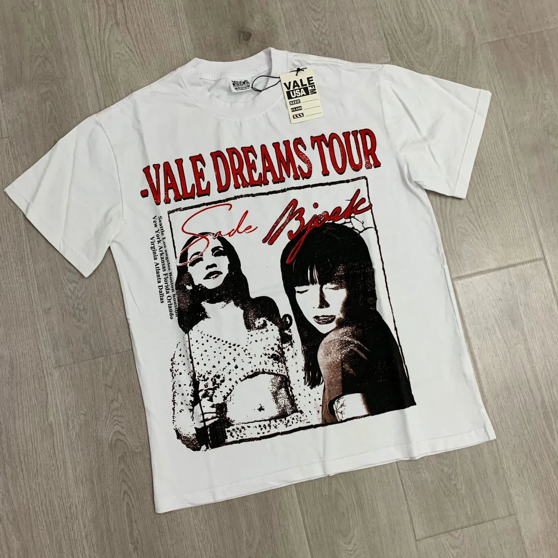 Design Peace Magazine Print T-Shirt White with Red Trim - 37