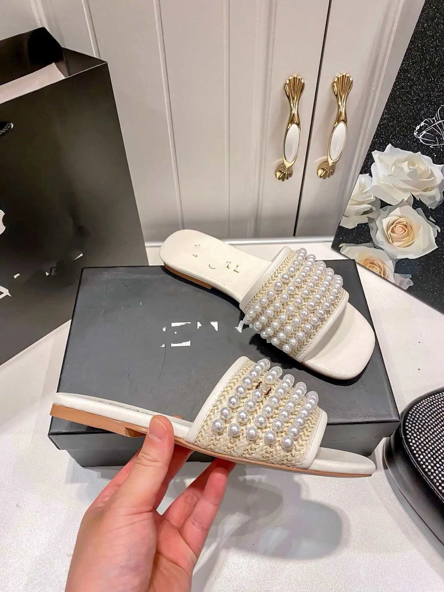 Chanel Pearl-Embellished Raffia Slide Sandals Beige Slippers - 3