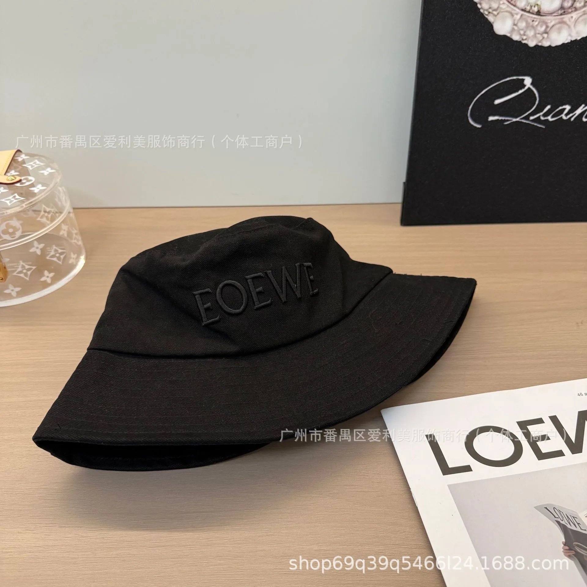 Loewe EOEWE Embroidered Beige Bucket Hat - 14
