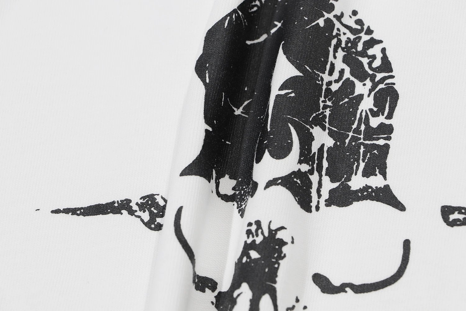 Design Deconstructed Seam T-Shirt White - 9