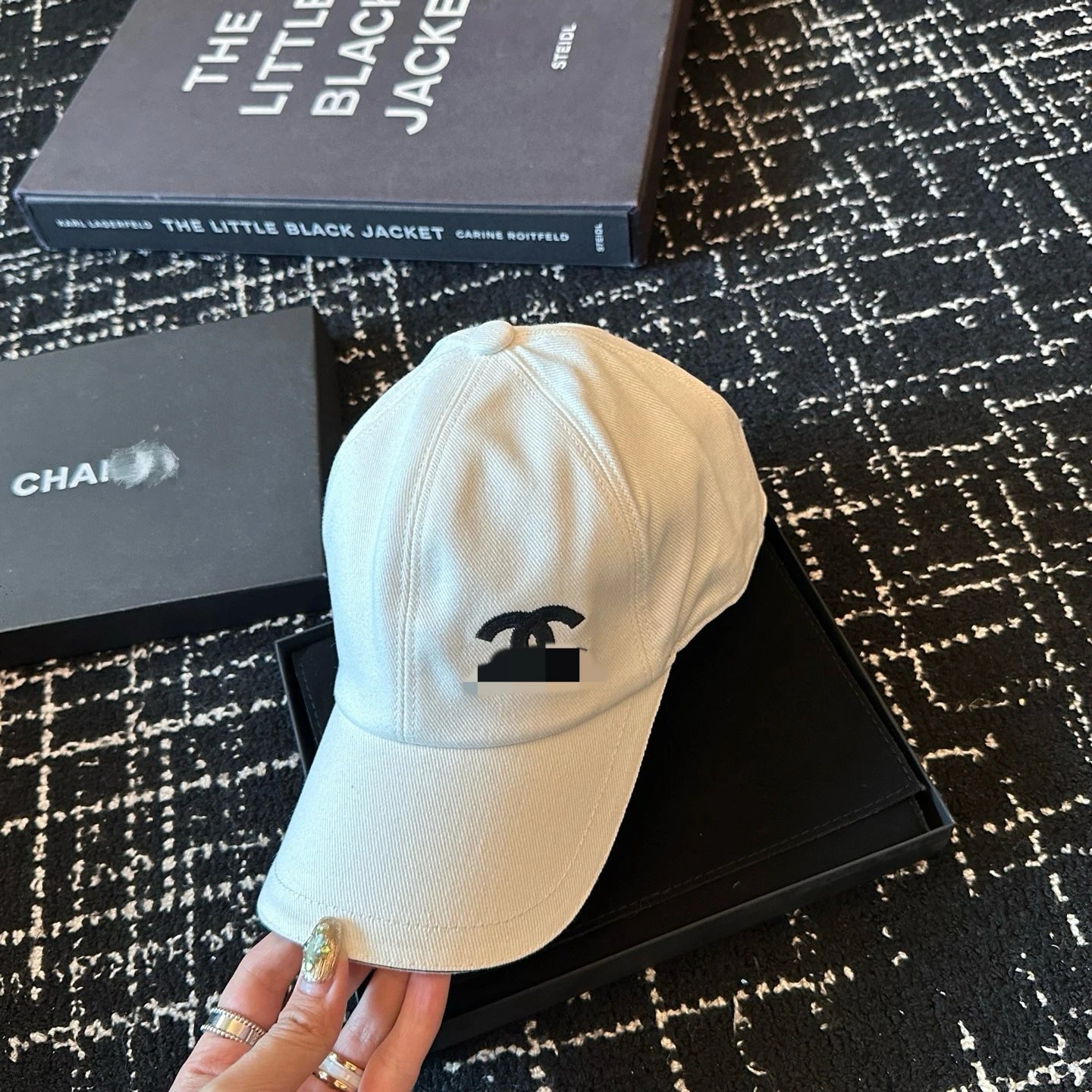 Chanel Logo Embroidered Baseball Cap Black and Beige - 8