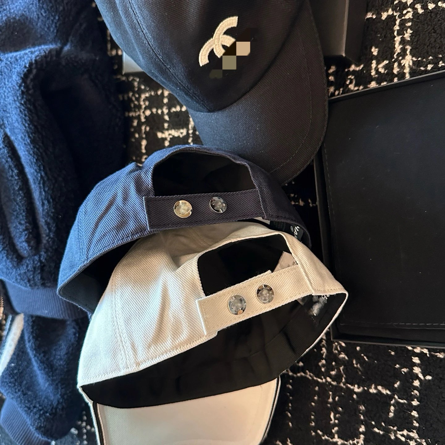 Chanel Logo Embroidered Baseball Cap Black and Beige - 3