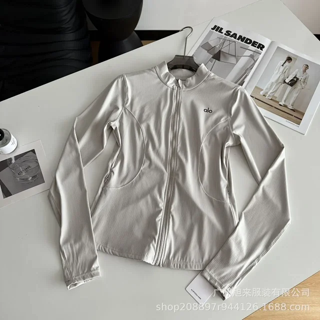 Alo Jackets Ribbed mock-neck zip-up jacket product detail image 6