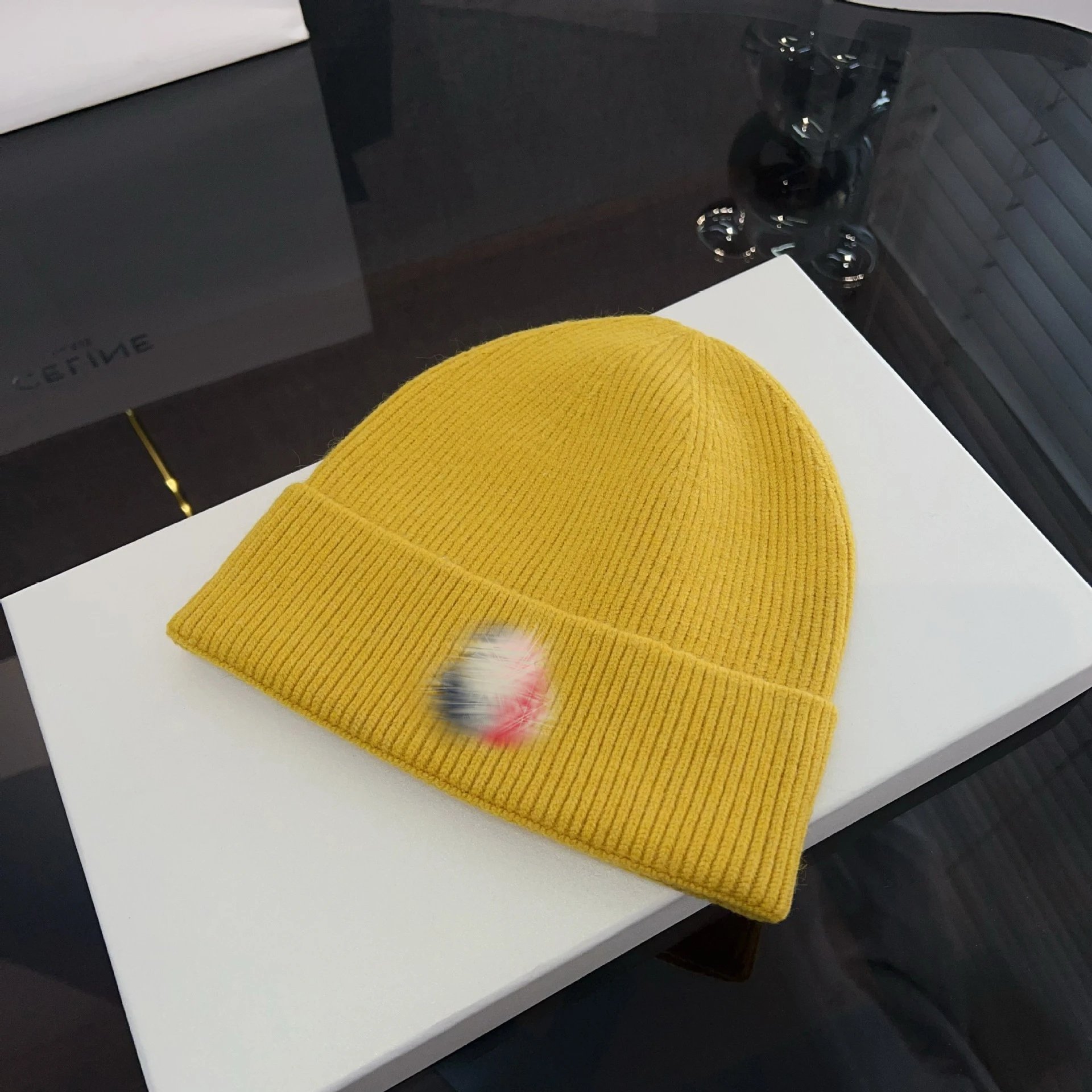 Moncler Logo-Embroidered Black Beanie - 6