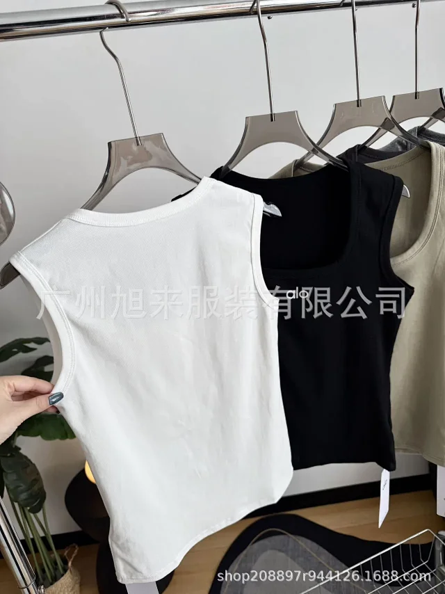 Alo Vests Logo Square-Neck Tank Top product detail image 3