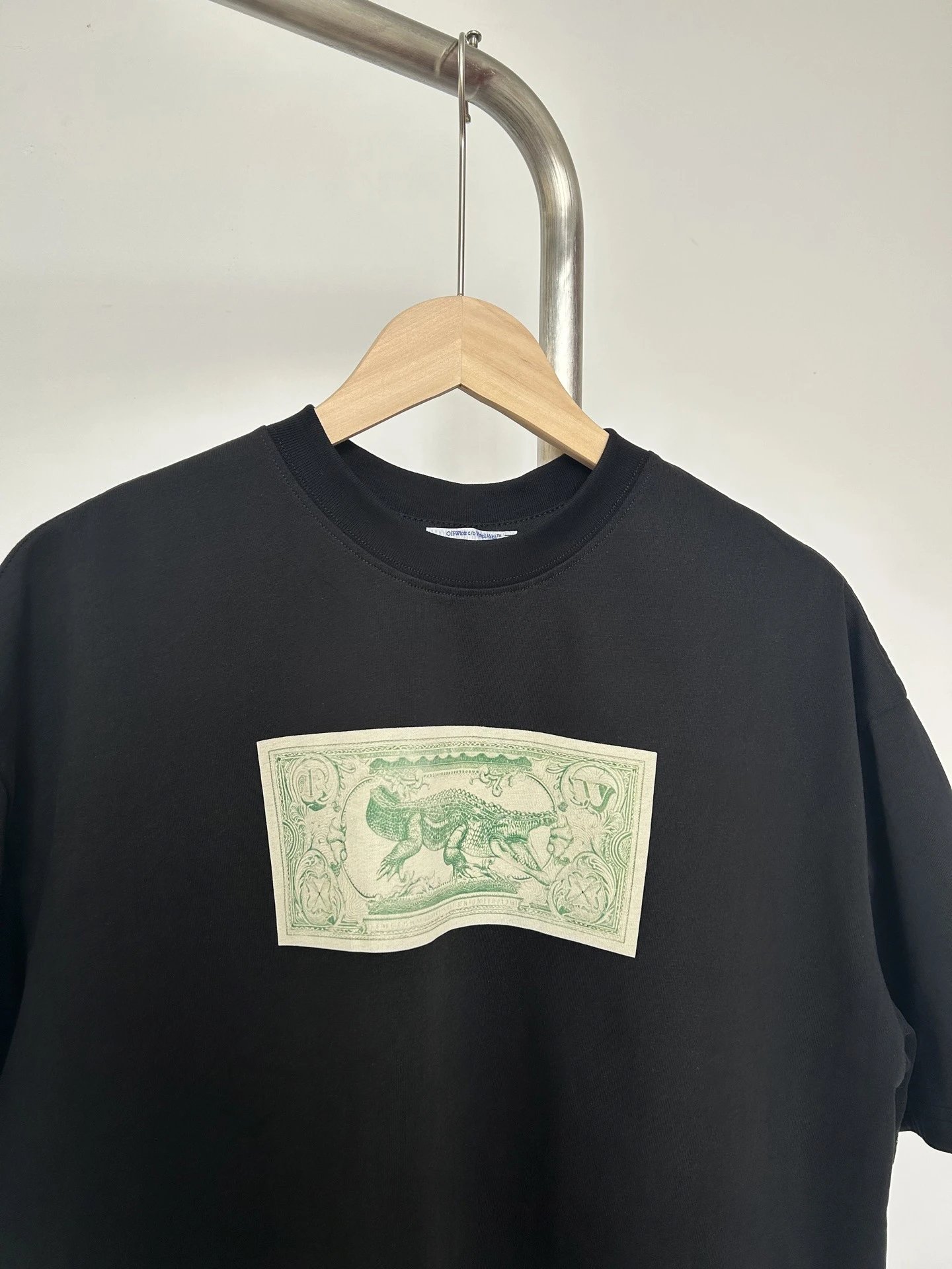Off-White Arrow Print T-Shirt Black - 41