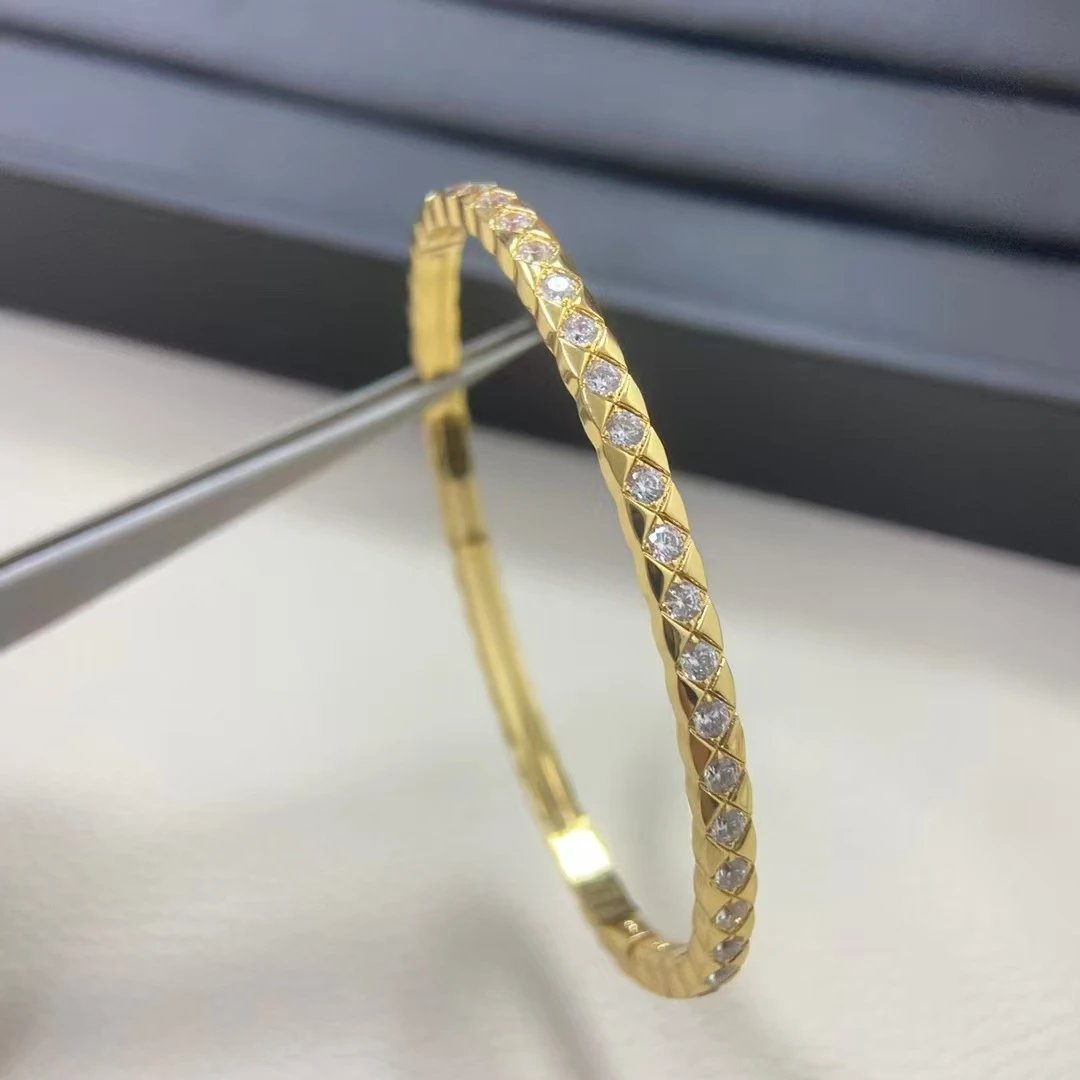 V金黄金色17码