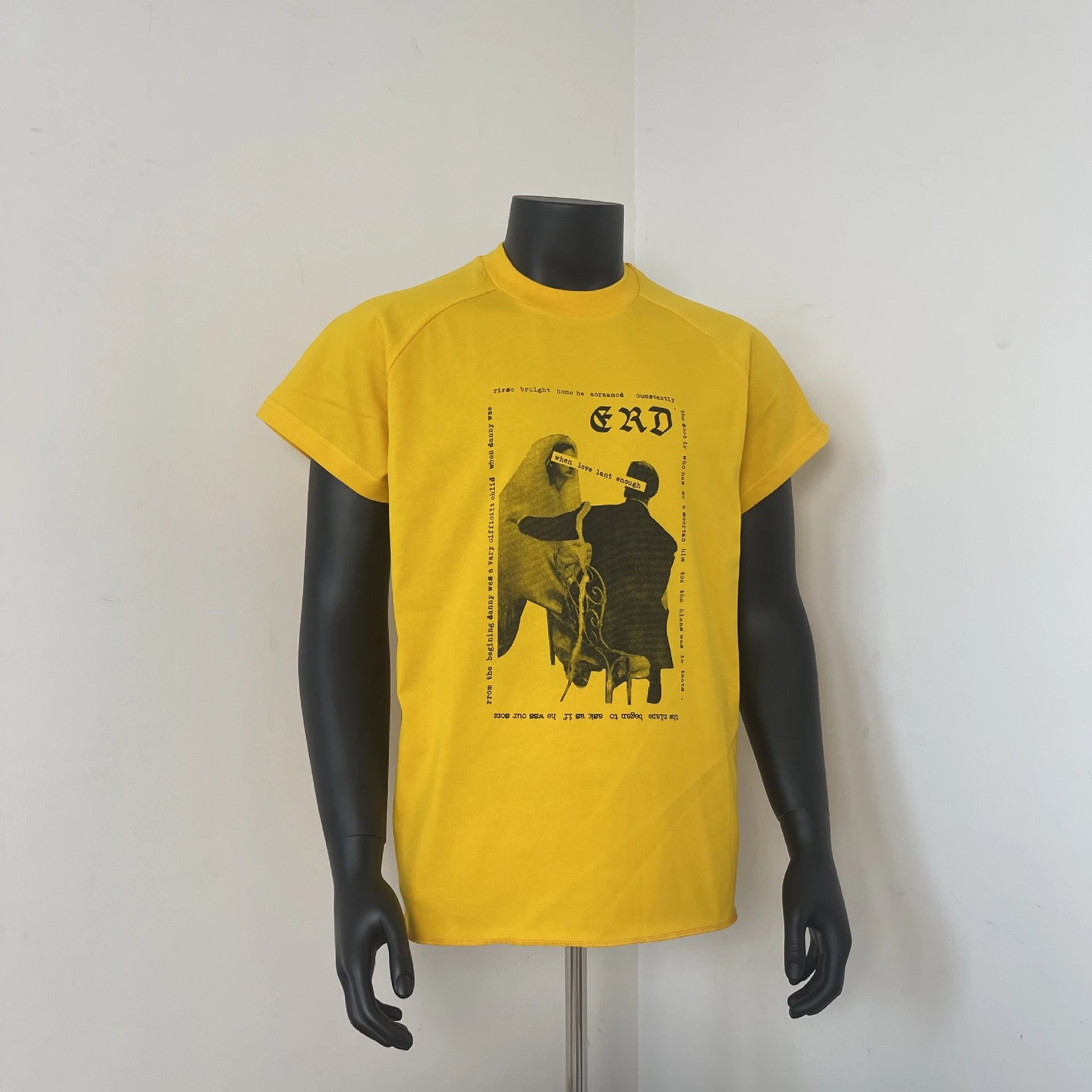 Design Ideology Material T-Shirt Black - 6