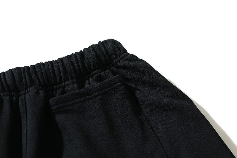 Fear of God Essentials 1977 Black Sweat Shorts - 29