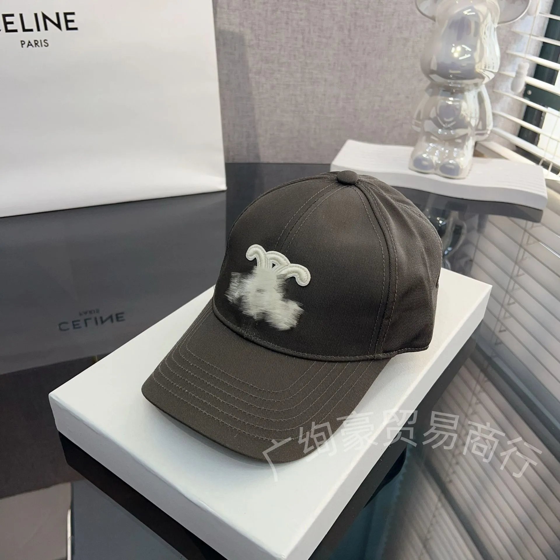 Design Abstract Ink Print White Baseball Cap - 18