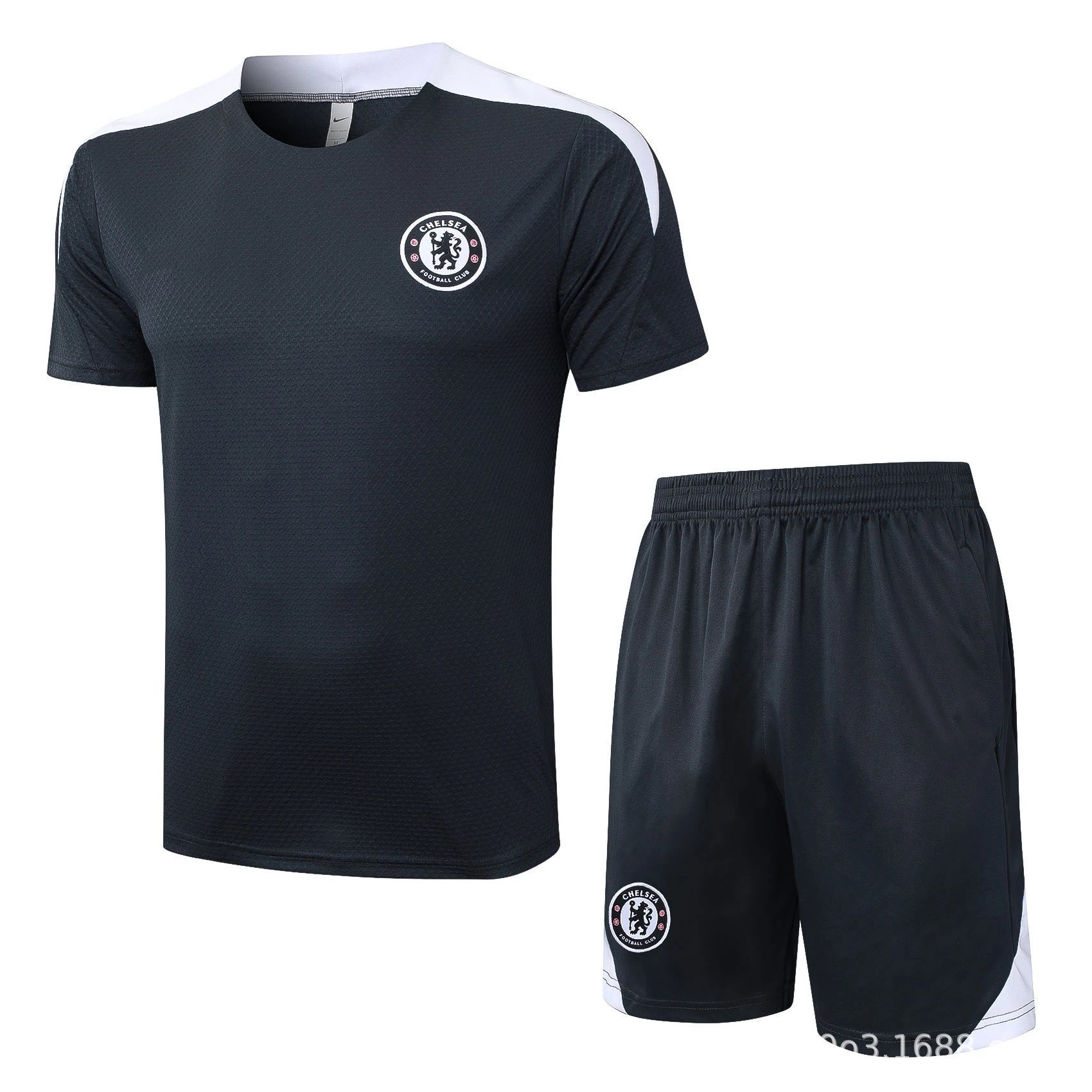 Juventus Training Set White / Black Sporty Activewear - 10