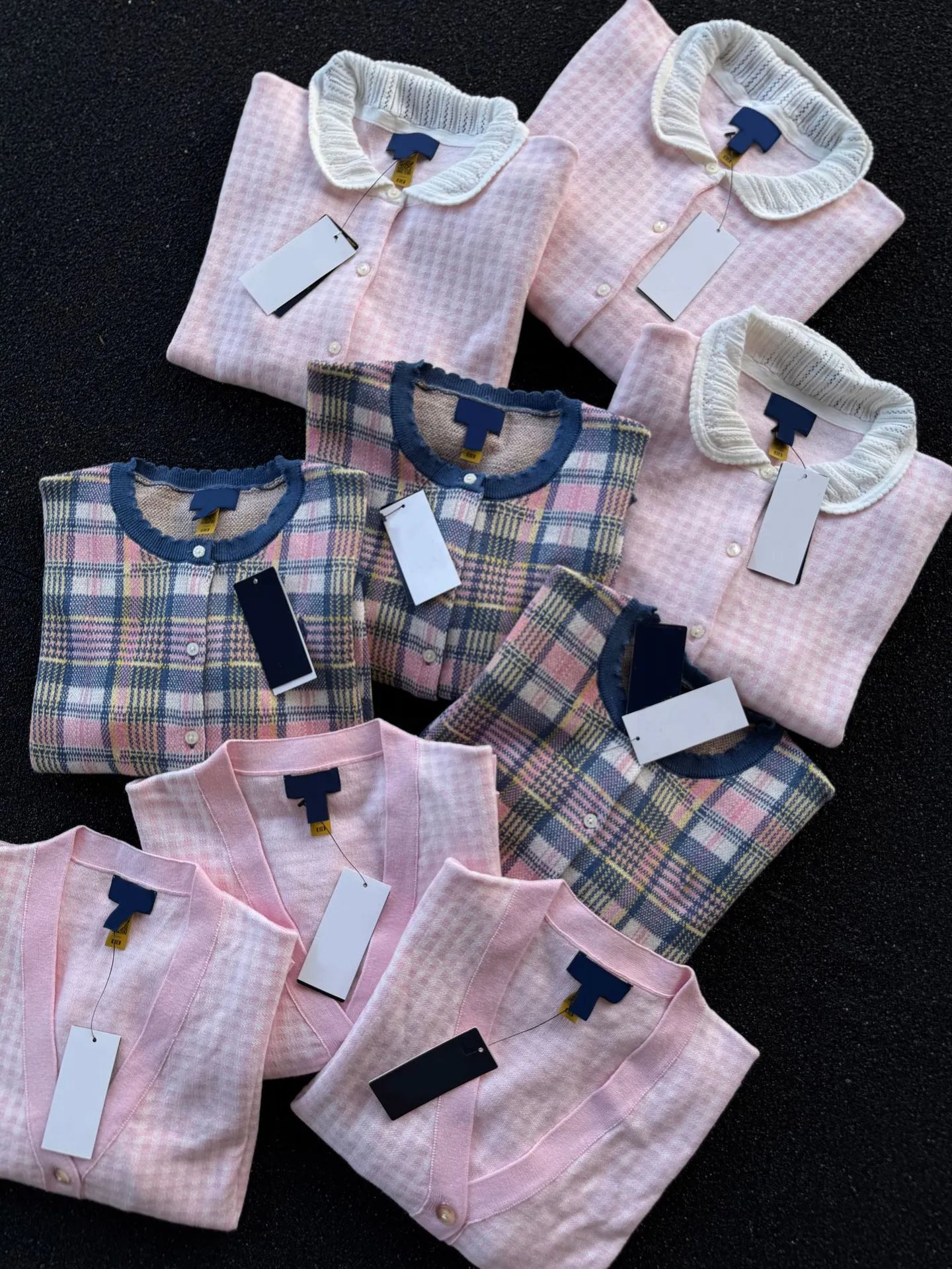 Design Gingham Check V-Neck Cardigan Pink - 7