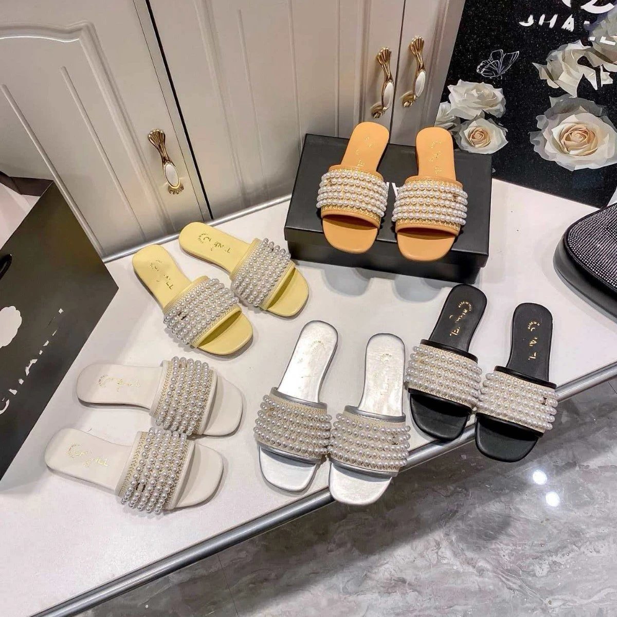 TALI Pearl Slide San