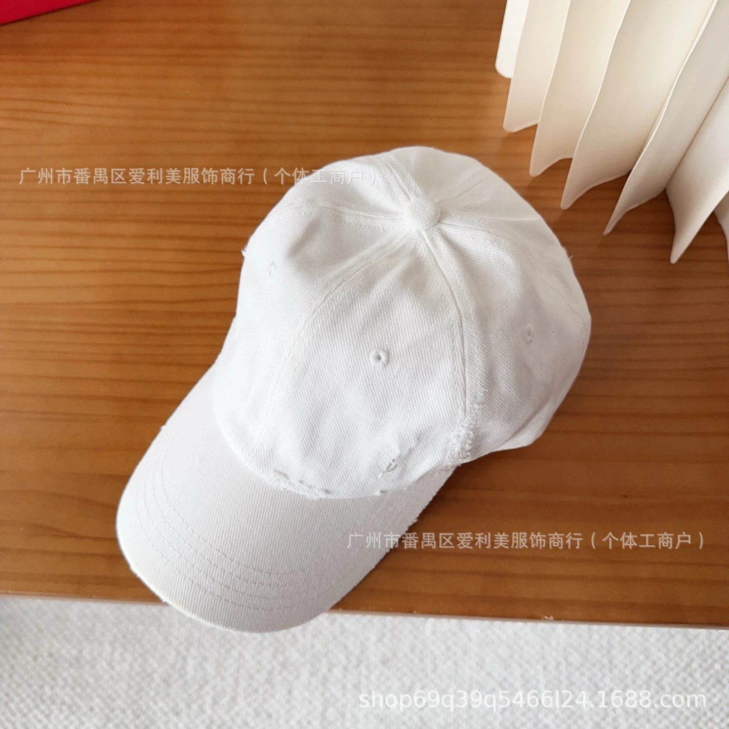 Design Distressed Embroidered Beige Baseball Cap Hats Baseball Cap - 4