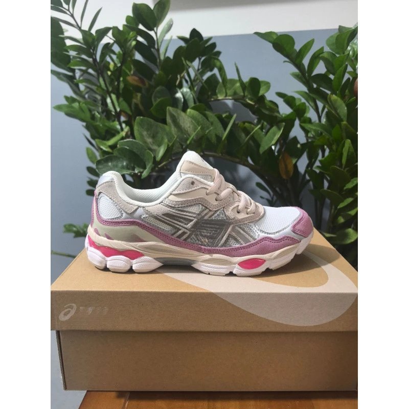 Asics Gel-Kayano Whi