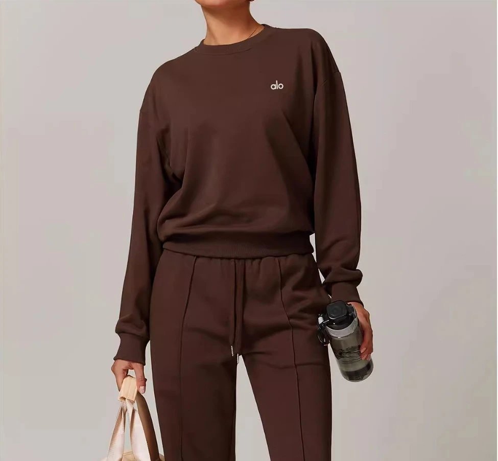 Alo Essential Crewneck Sweatshirt Brown Sweater - 3