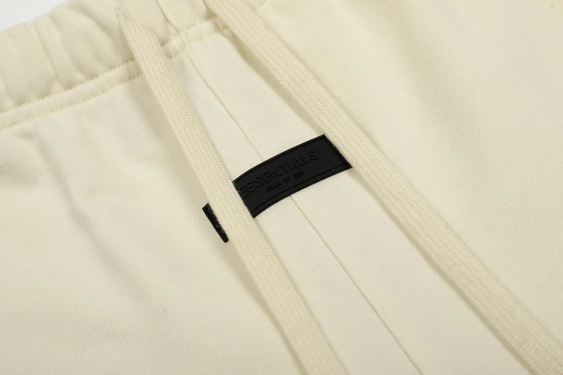 Fear of God Essentials Wrestling Shorts Khaki - 18