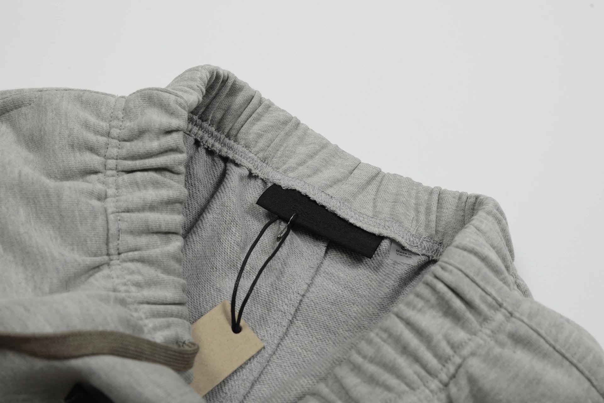 Fear of God Essentials Logo Shorts Burgundy - 12