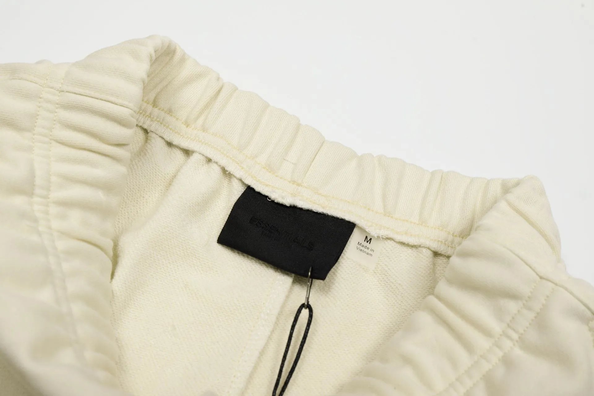 Fear of God Essentials Wrestling Shorts Khaki - 17