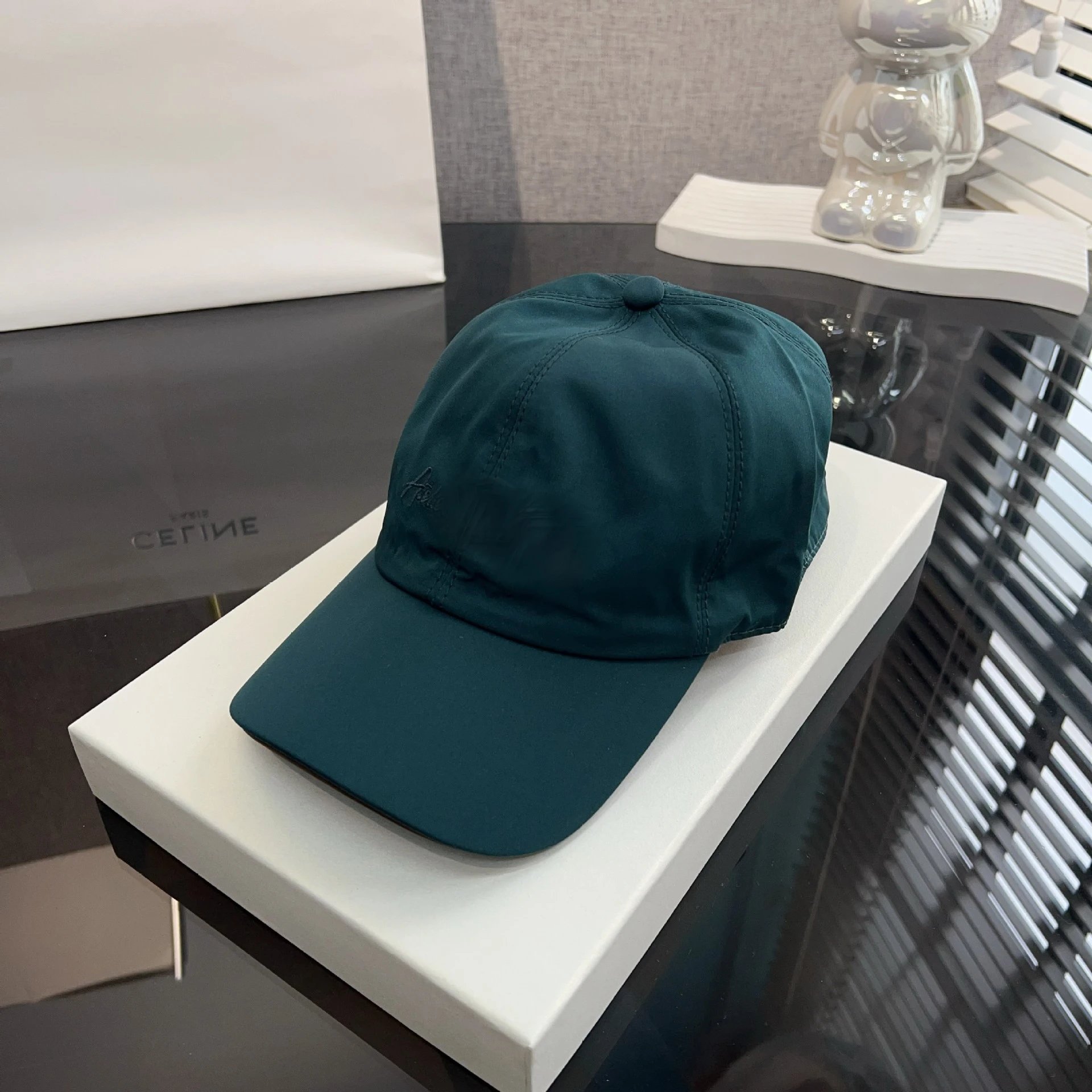 Celine White Logo-Embroidered Baseball Cap - 6