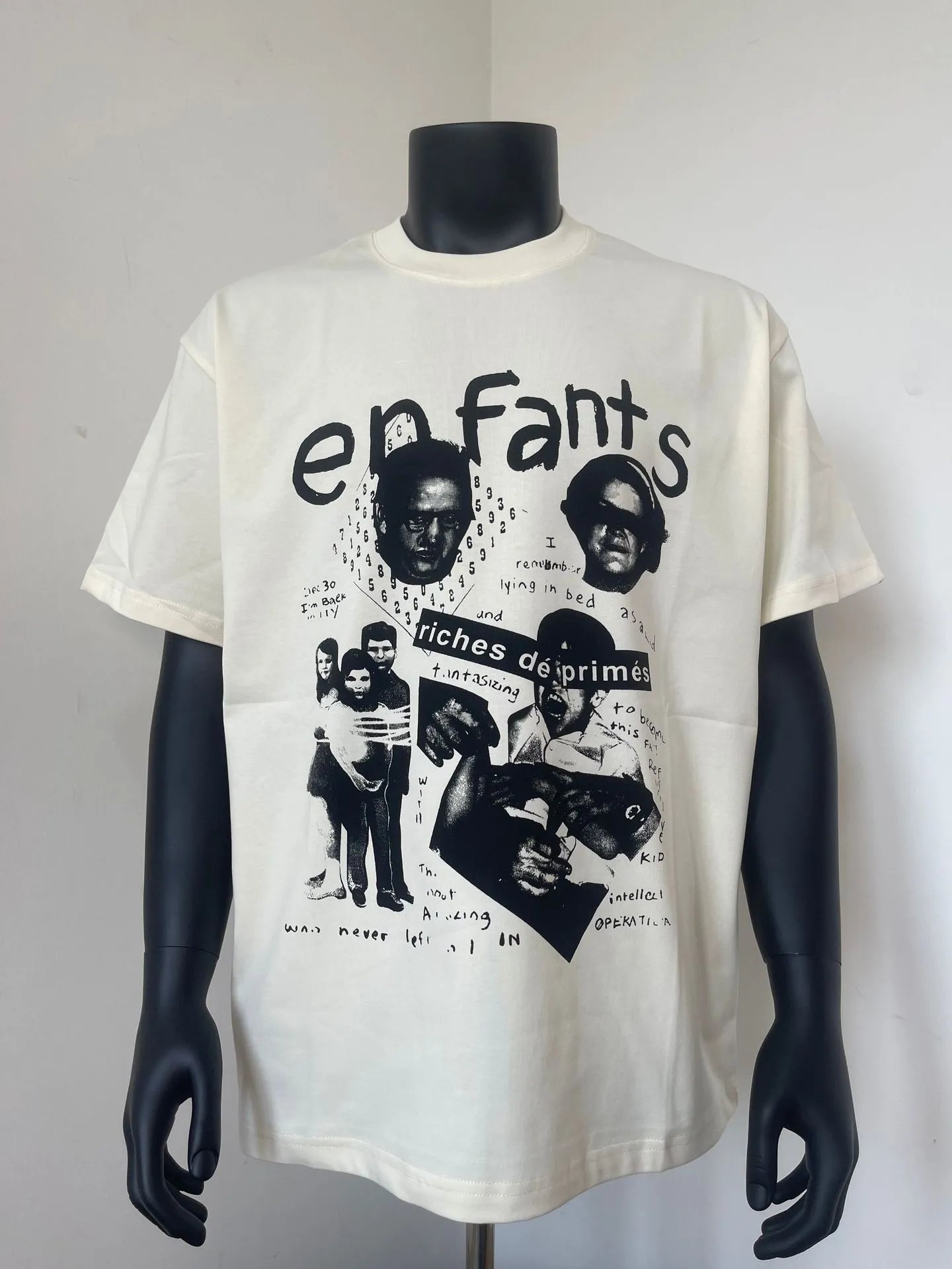 Design Ideology Material T-Shirt Black - 15