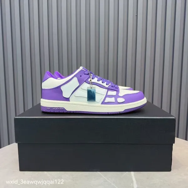 Maison Margiela Tabi Low Purple and White Sneakers - 1