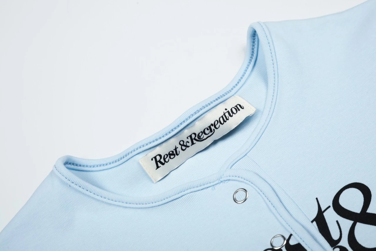 Rest & Recreation Logo Print Henley T-Shirt Gray - 20
